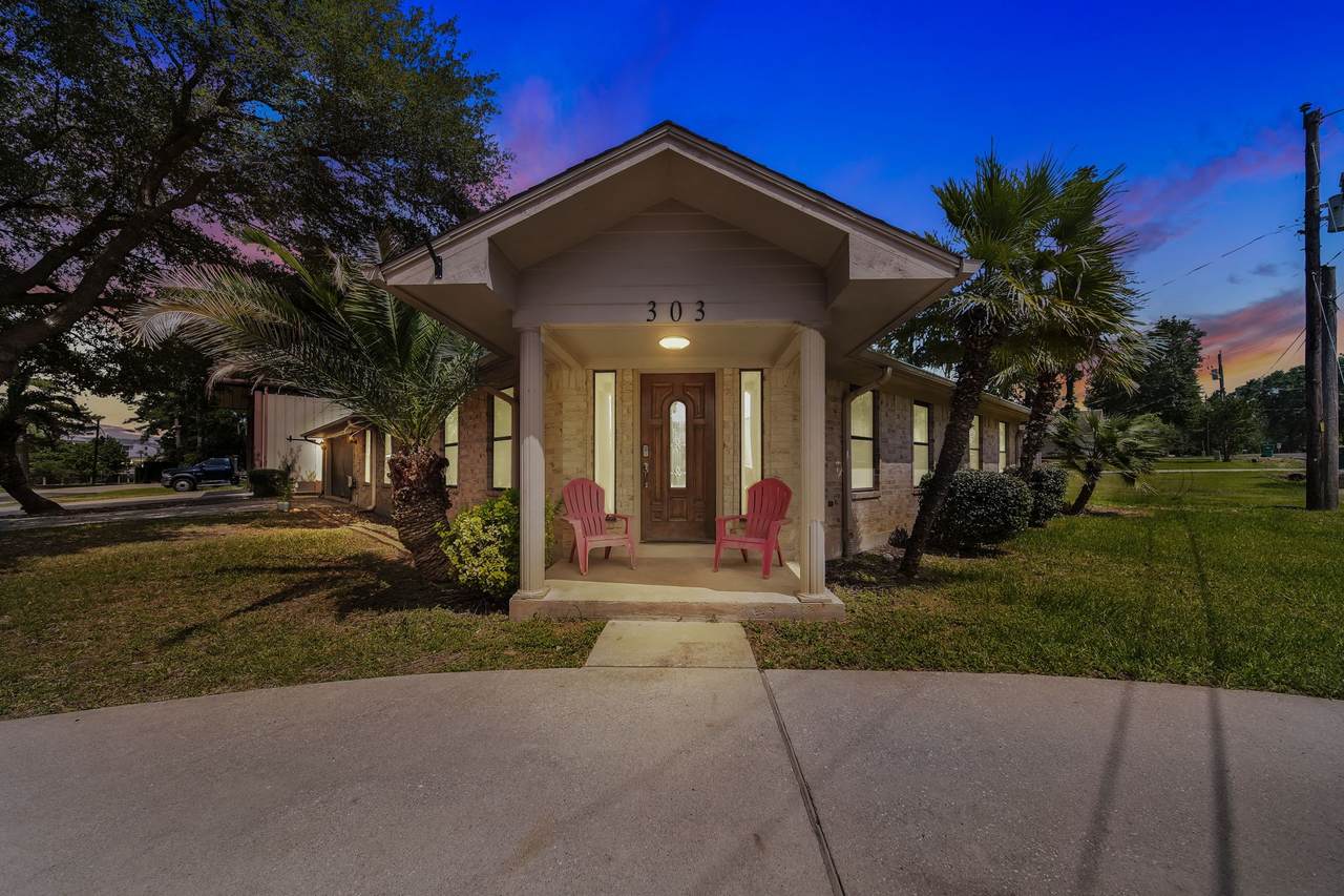 303 Shawnee Drive - Photo 1