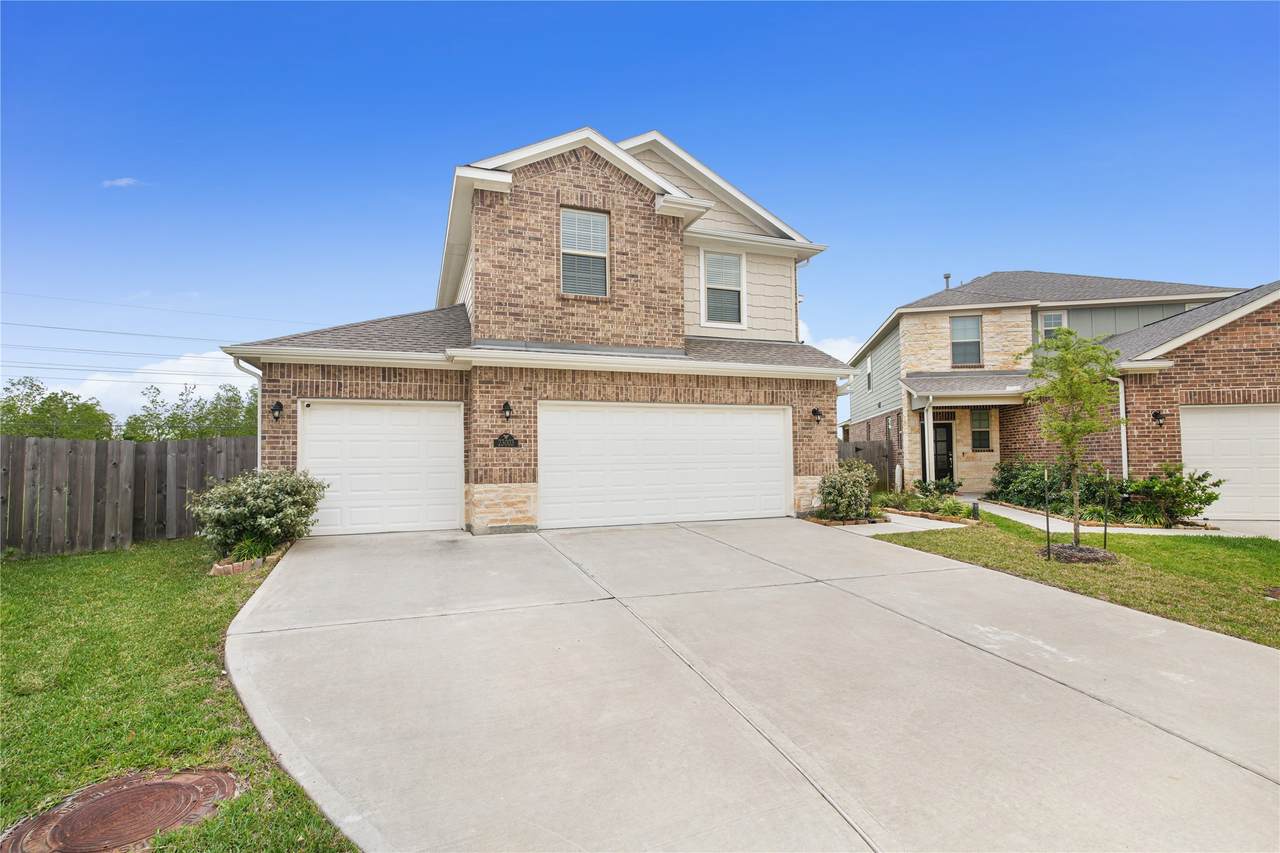 23003 Bright Light Lane - Photo 1