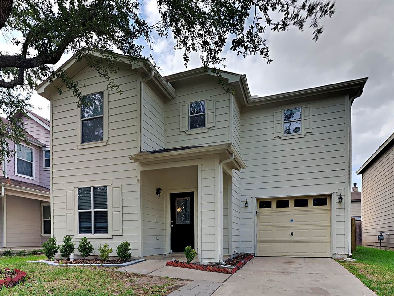 427 Remington Creek Drive - Photo 1
