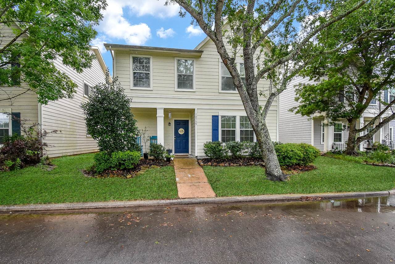10735 Cobblecreek Way - Photo 1