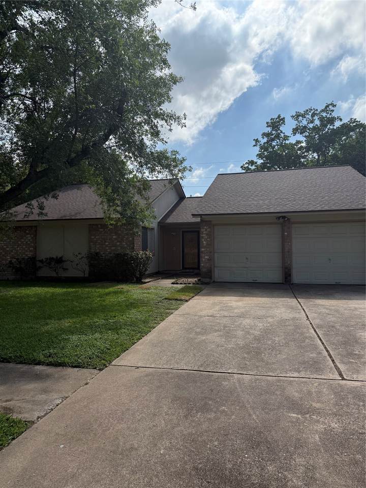 262 Coppersmith Drive - Photo 1
