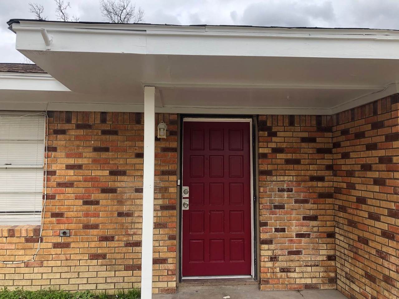 503 Willow Avenue - Photo 1