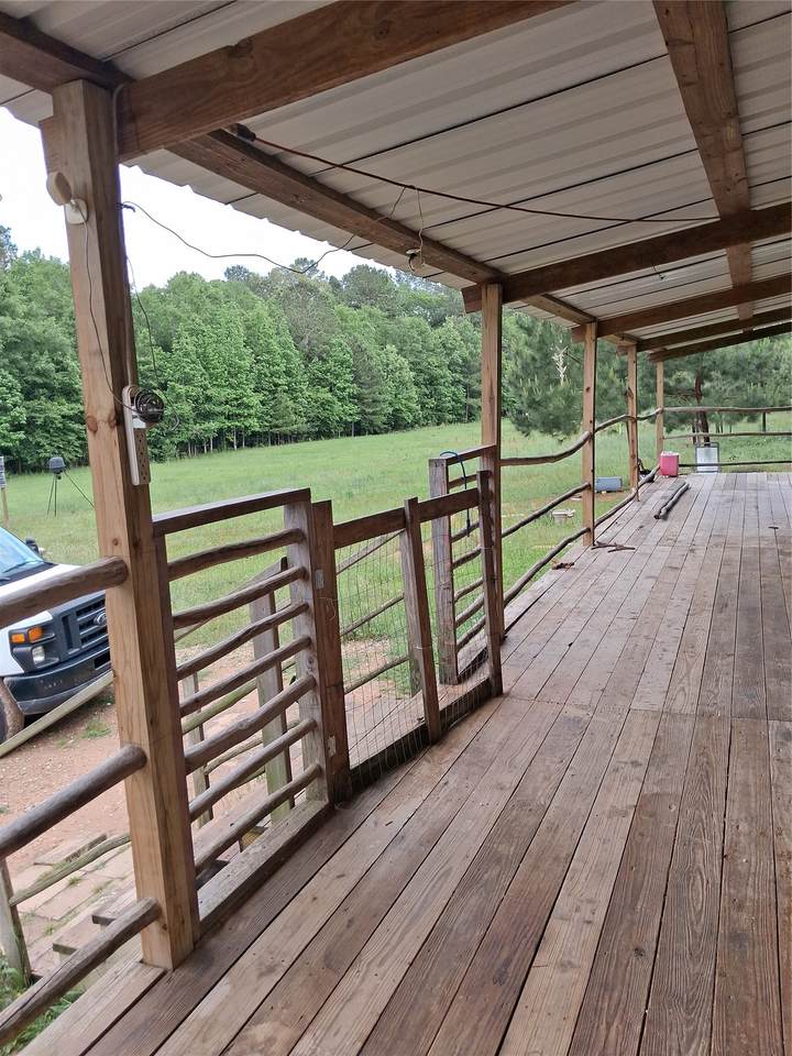 3646 Upper Leggett Road - Photo 1