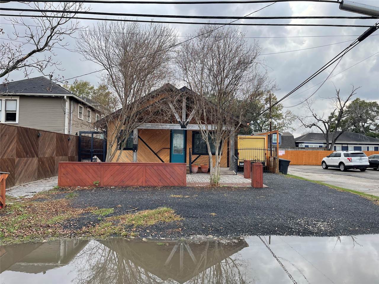 1807 Lawrence Street - Photo 1