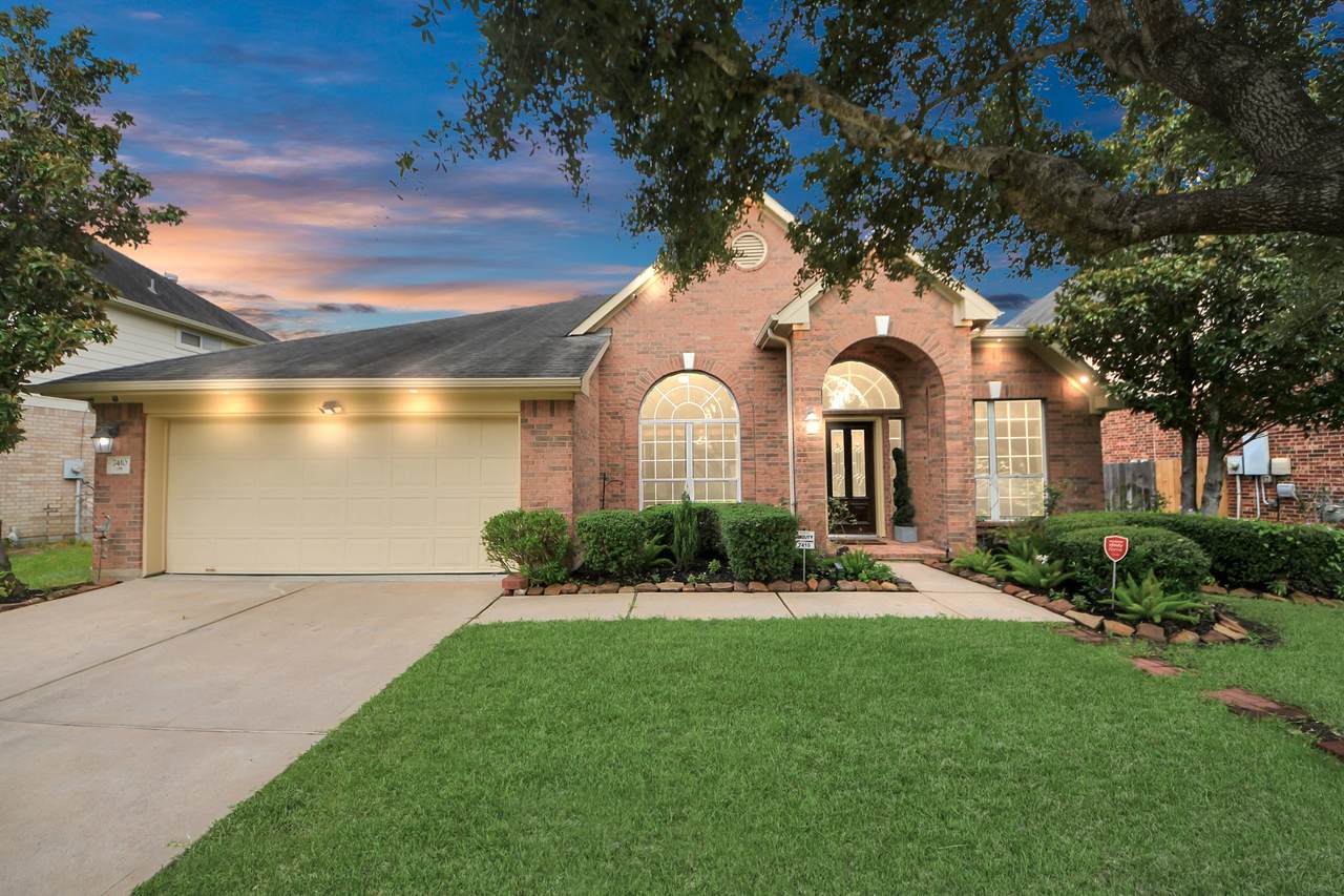 7410 Rain Drop Court - Photo 1