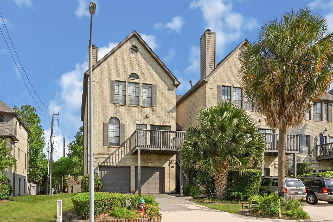 2607 Sailboat Drive - Photo 1