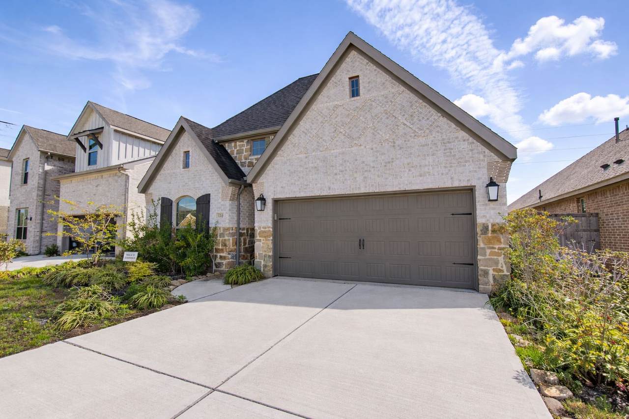5311 Birch Shadow Drive - Photo 1