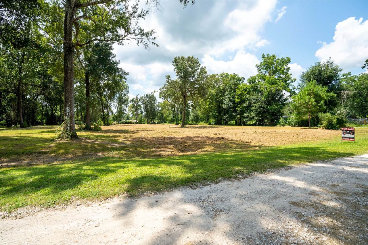 145 Private Road 456 - Photo 1