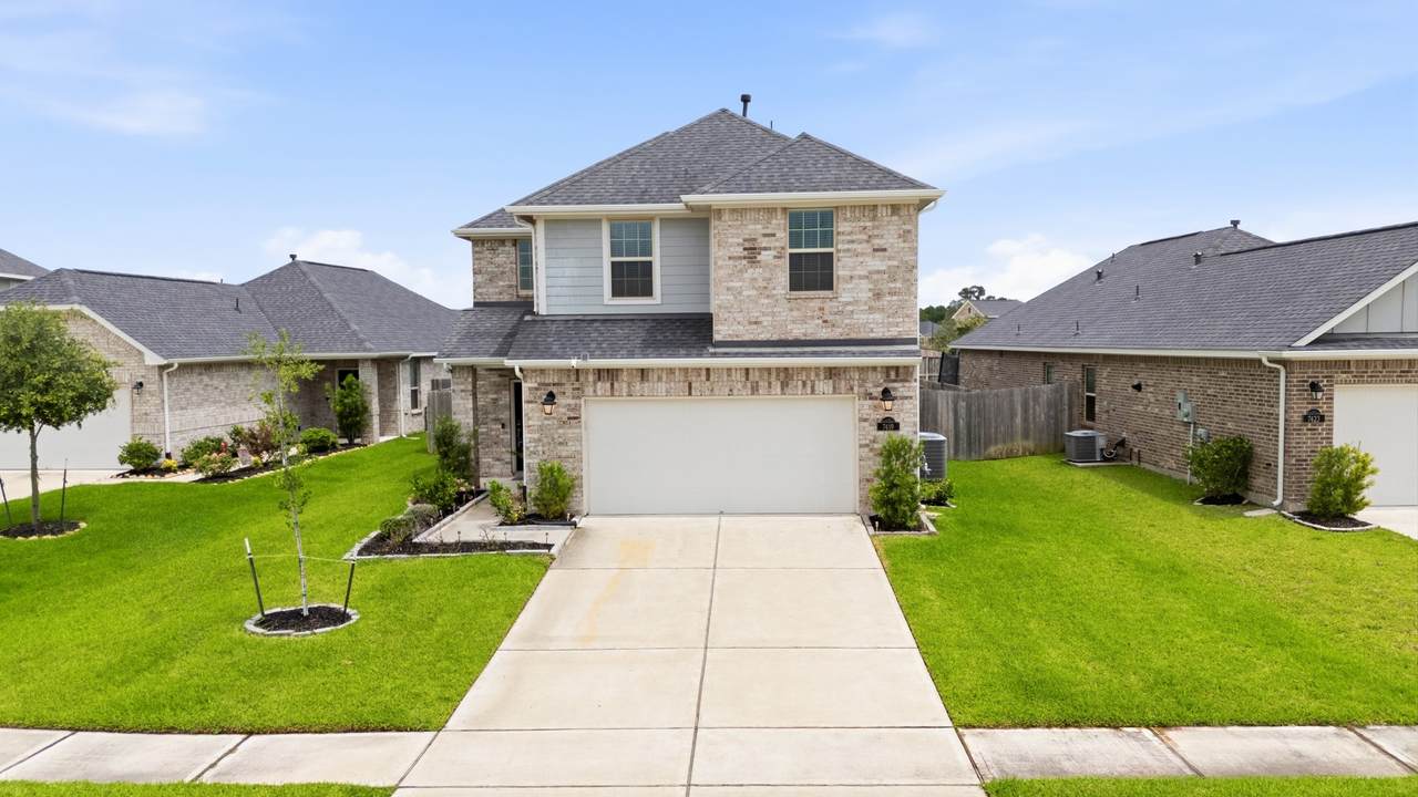 7419 French Quarter Court - Photo 1