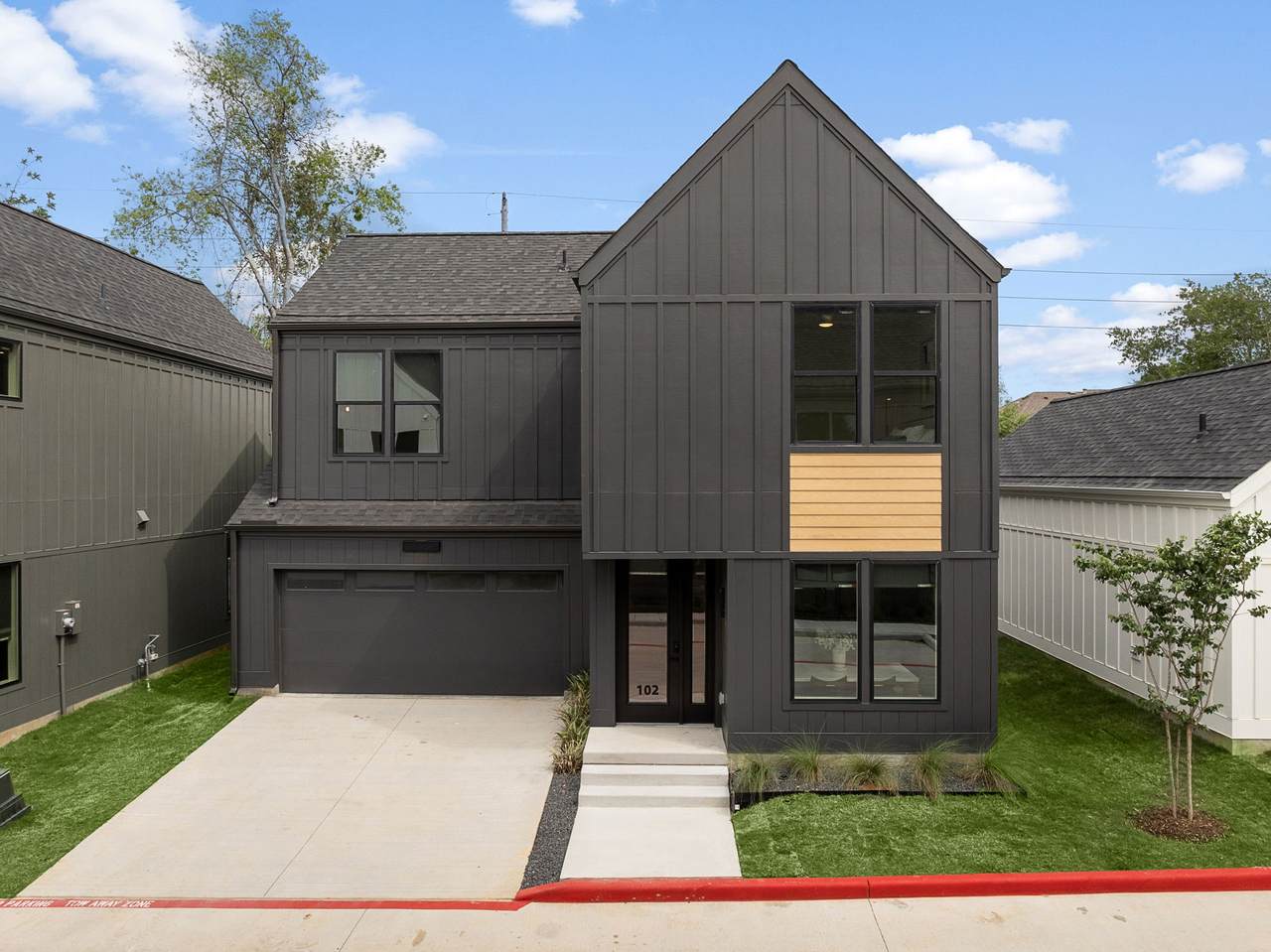 1941 Sawdust Road - Photo 1