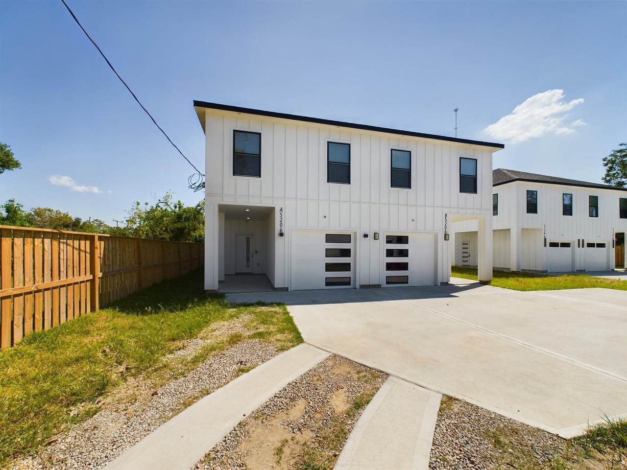 5206 Gold Street - Photo 1