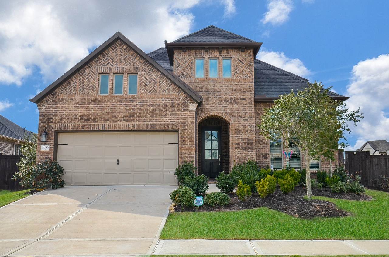 3035 Dragonlet Lane - Photo 1