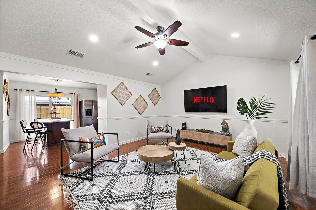 8723 Kirkmont Drive - Photo 1