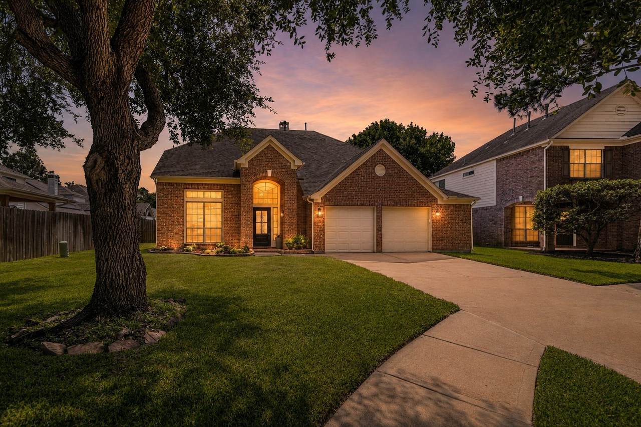 16210 Broken Timber Circle - Photo 1