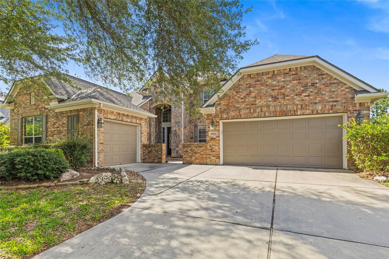 10702 Winding Green Drive - Photo 1