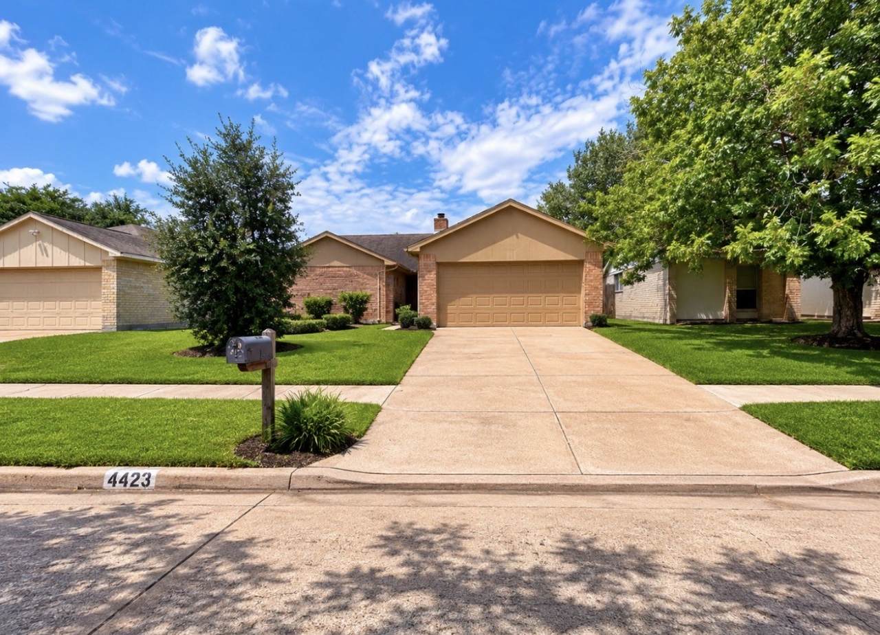 4423 Wee Laddie Lane - Photo 1