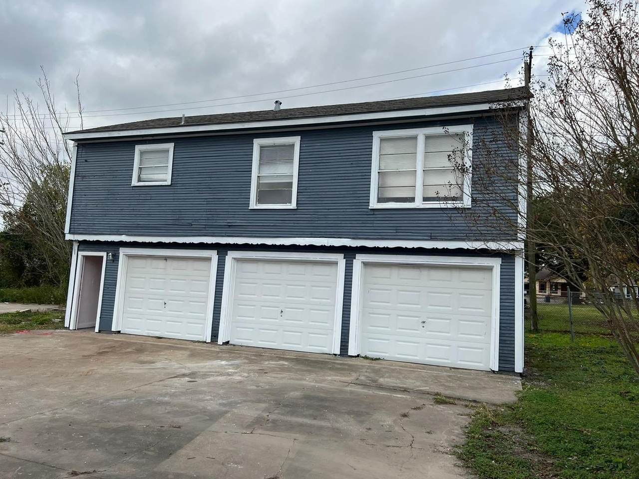4019 Procter Street - Photo 1