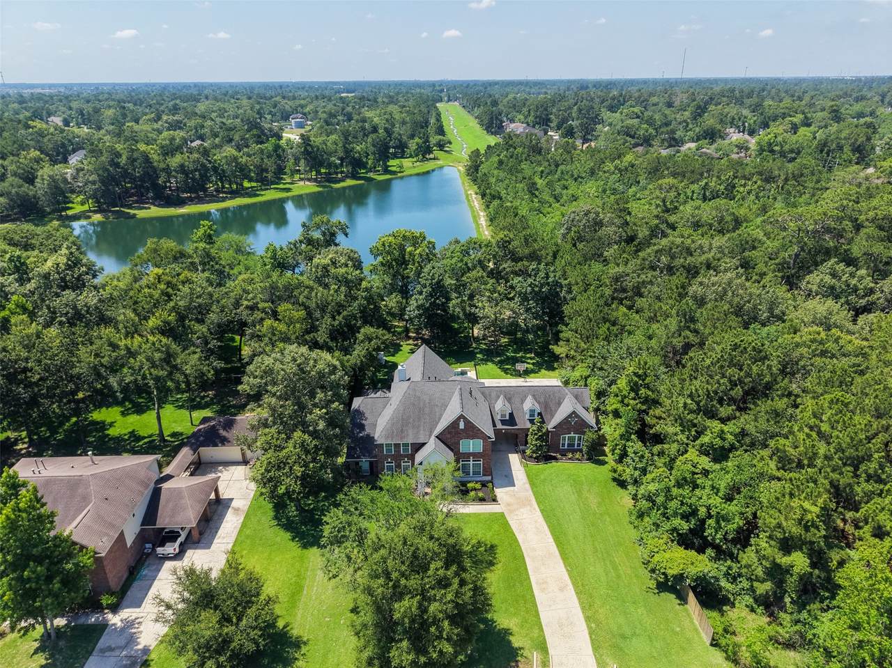 2302 Legends Shore Drive - Photo 1
