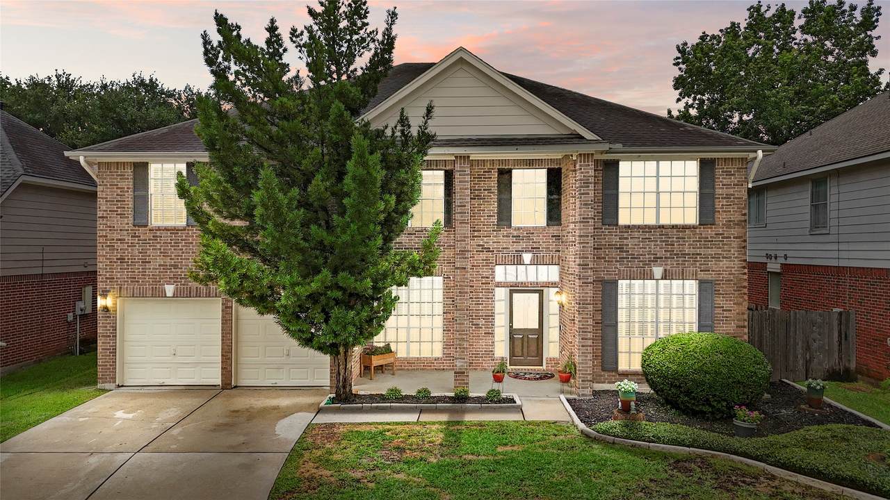 20735 Deauville Drive - Photo 1