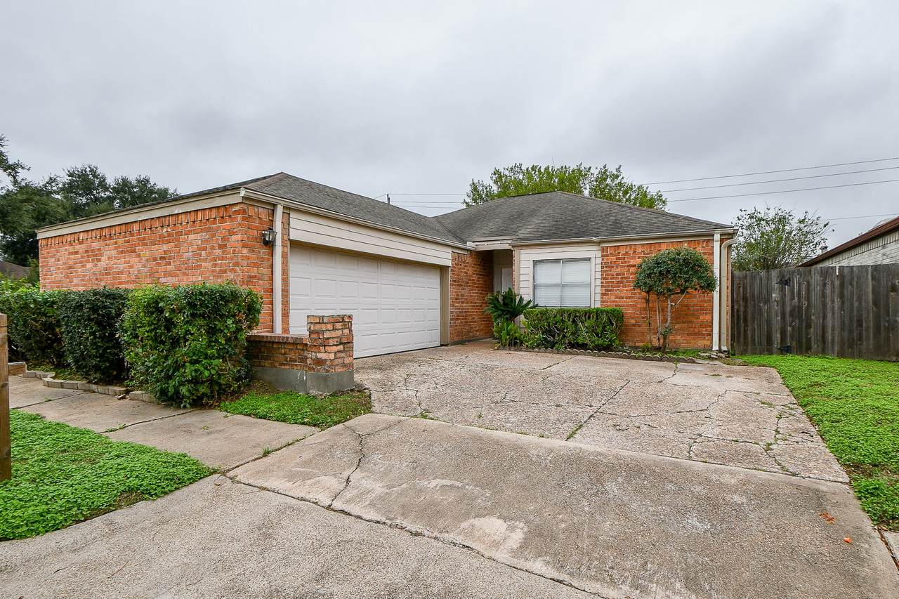 11411 Pepperdine Lane - Photo 1