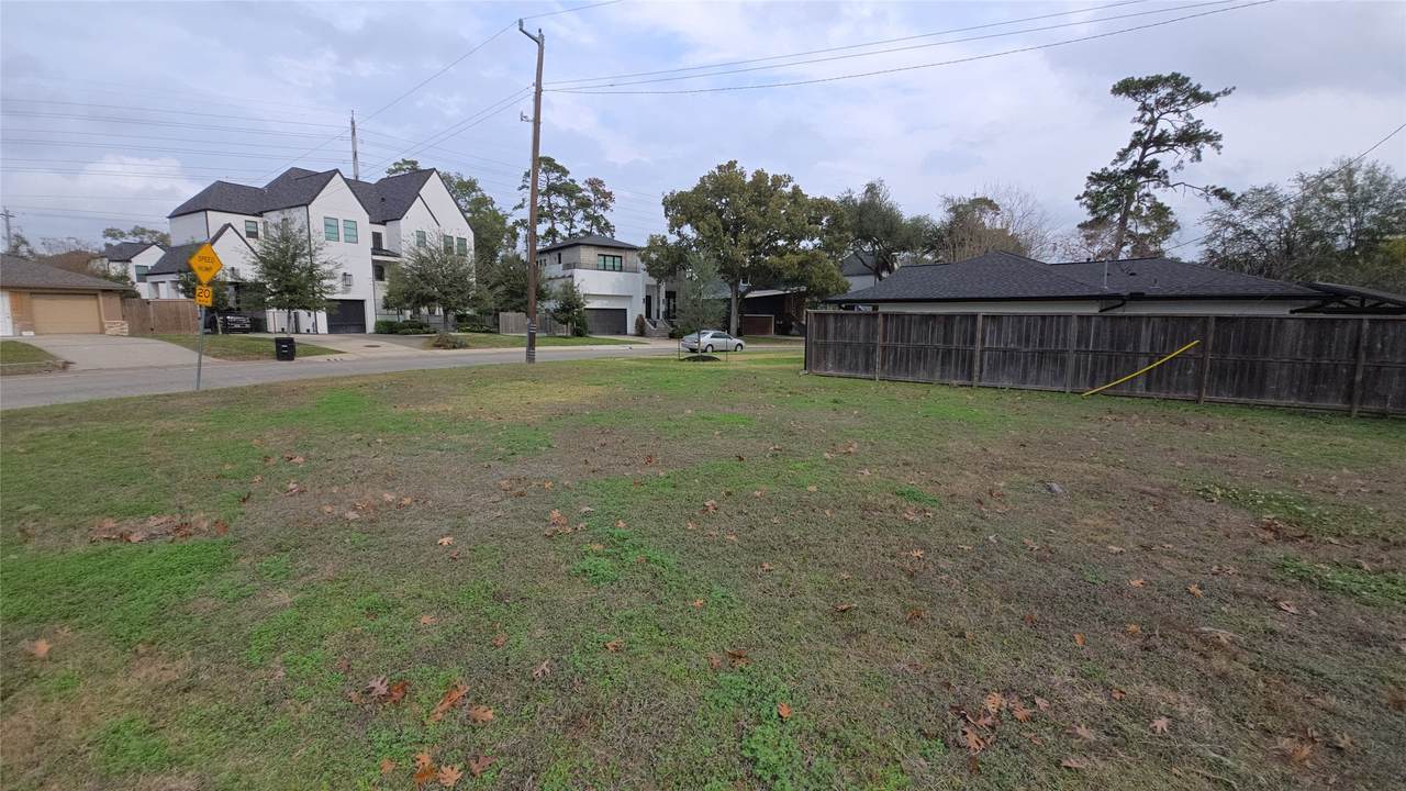 1134 Wynnwood Lane - Photo 1