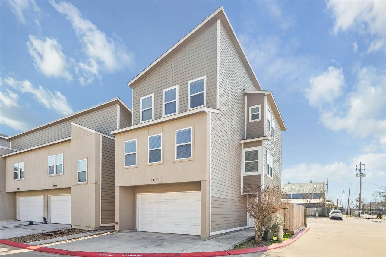 5402 Jonathan Lane - Photo 1