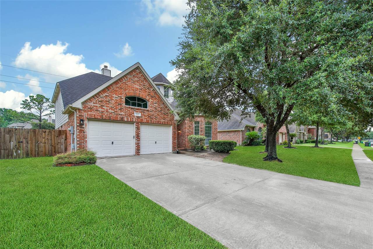 2803 Falcon Knoll Lane - Photo 1
