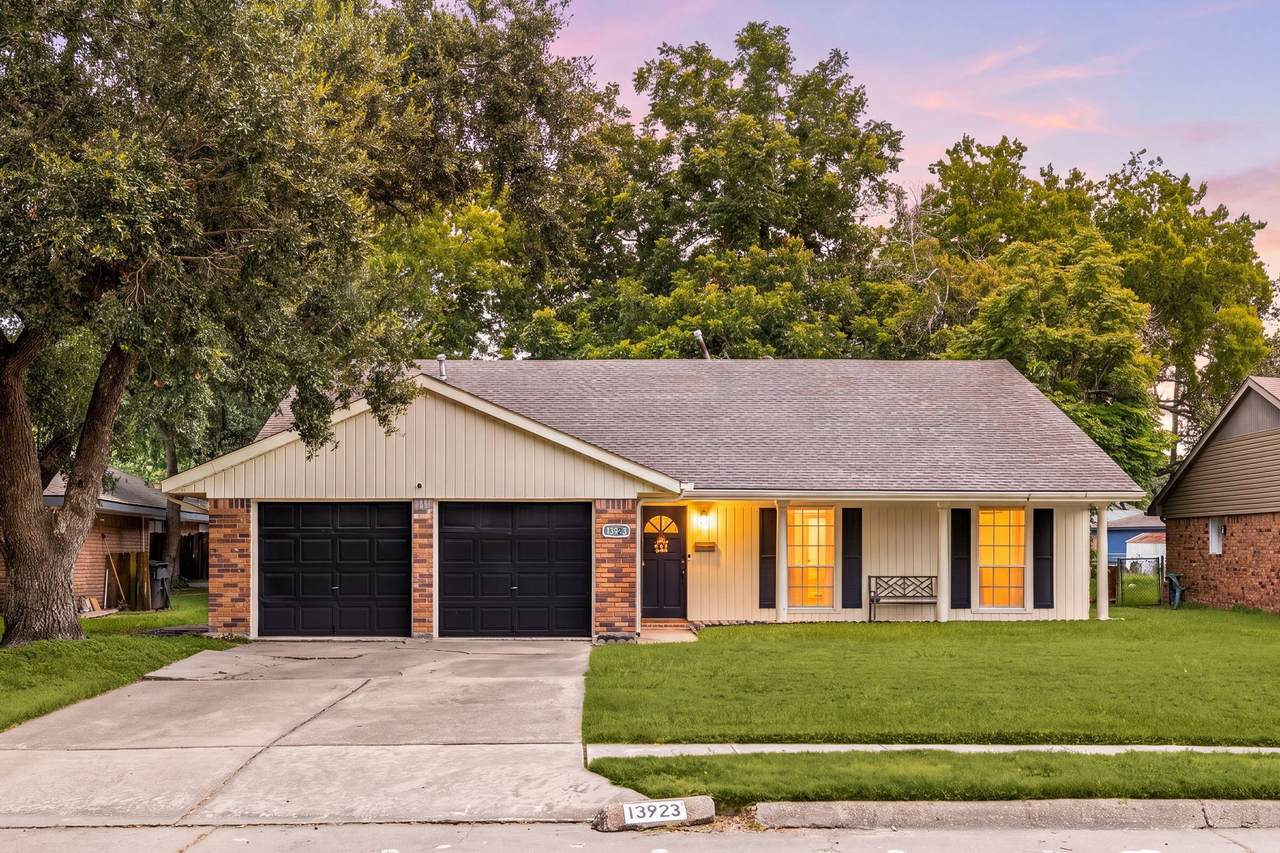 13923 Amble Lane - Photo 1