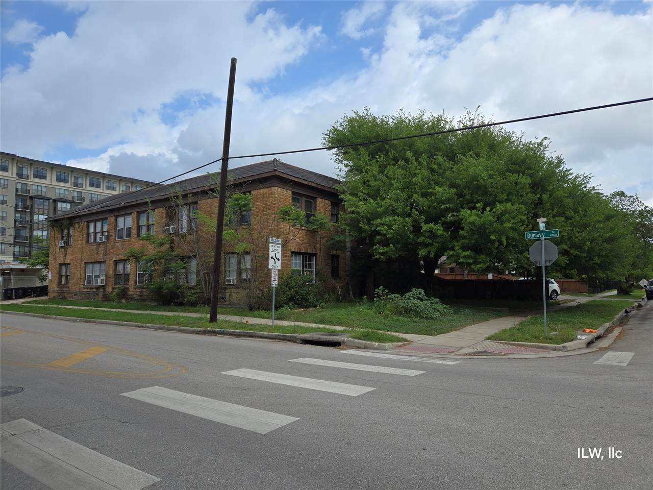 1658 Main Street - Photo 1