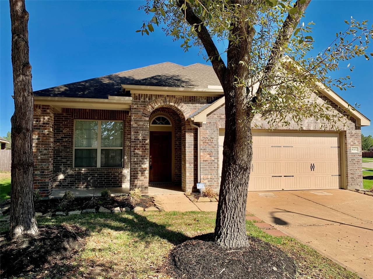 8302 Kerrington Glen Drive - Photo 1