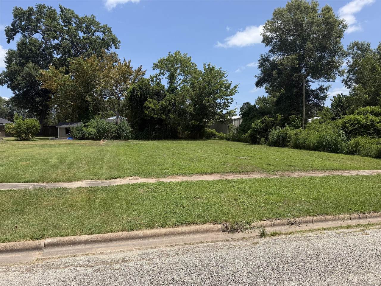 115 North Street - Photo 1