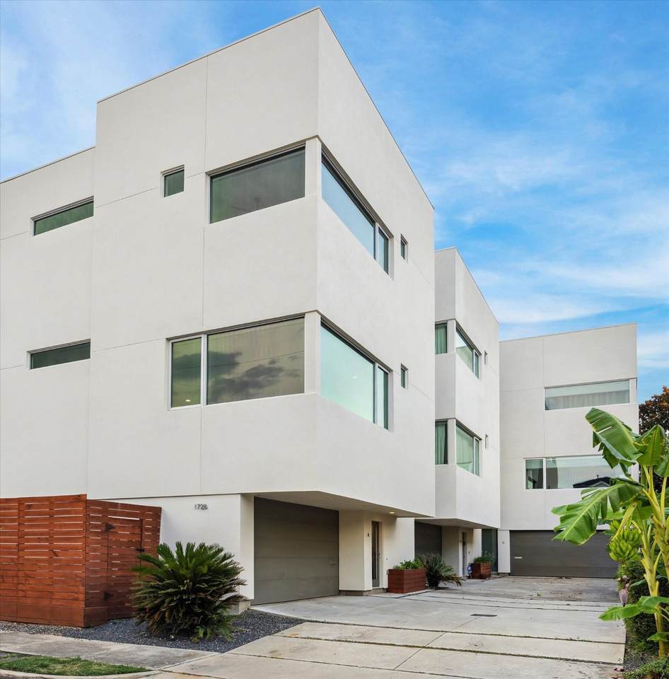 1728 Michigan Street - Photo 1