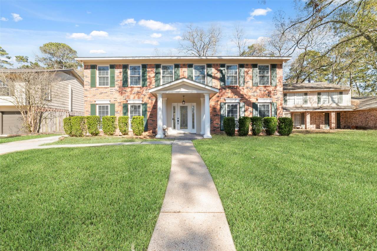 3215 Park Garden Drive - Photo 1