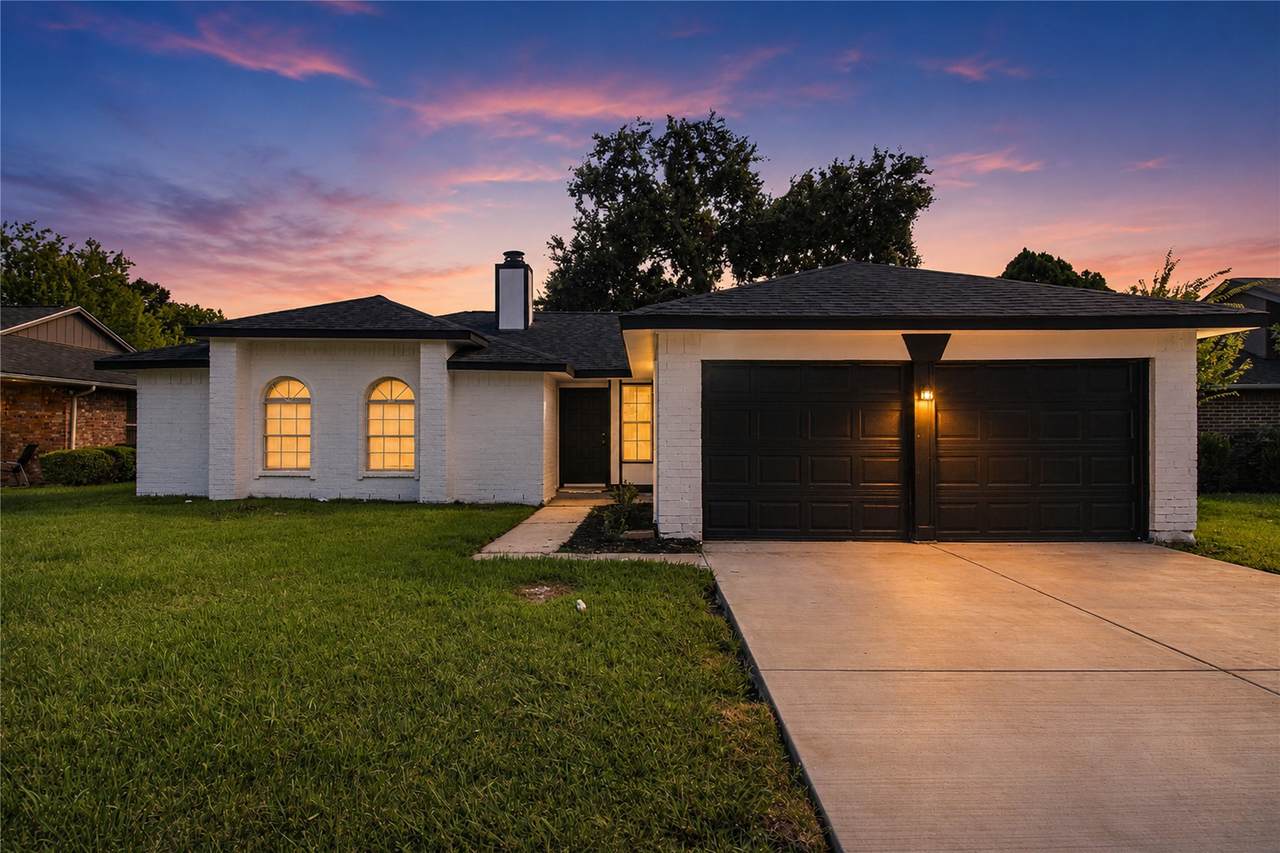 8451 Meadow Bird Circle - Photo 1