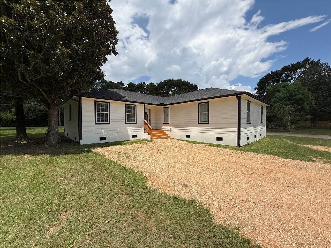 24010 Perkins Road - Photo 1