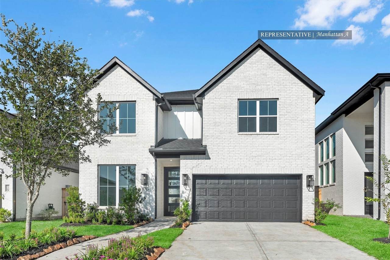 31019 Radke Estates Drive - Photo 1