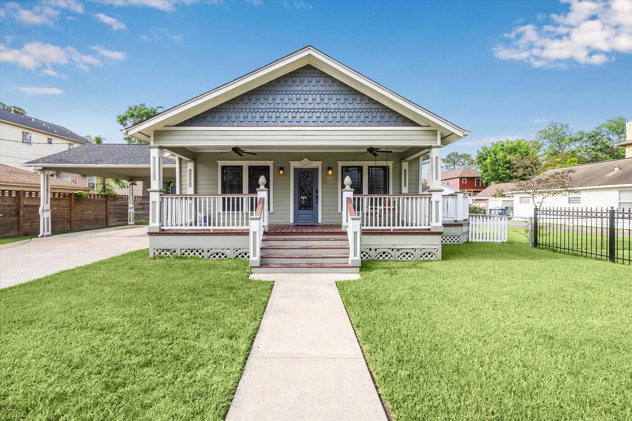 1321 21st Street - Photo 1