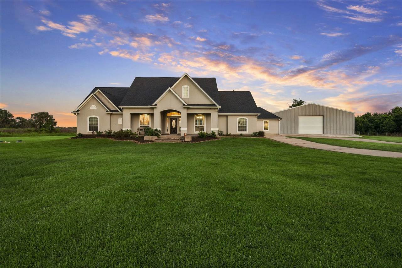 2702 Horseshoe Lane - Photo 1