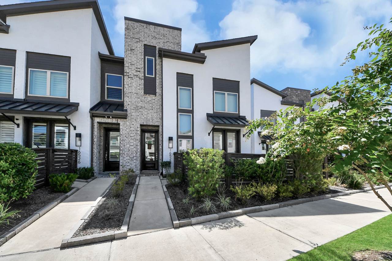 16522 Lake Austin Street - Photo 1
