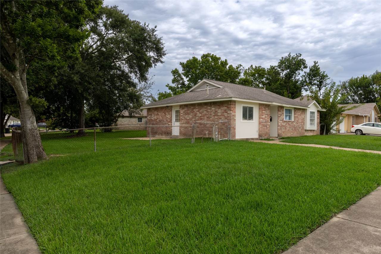 12314 Flushing Meadows Drive - Photo 1