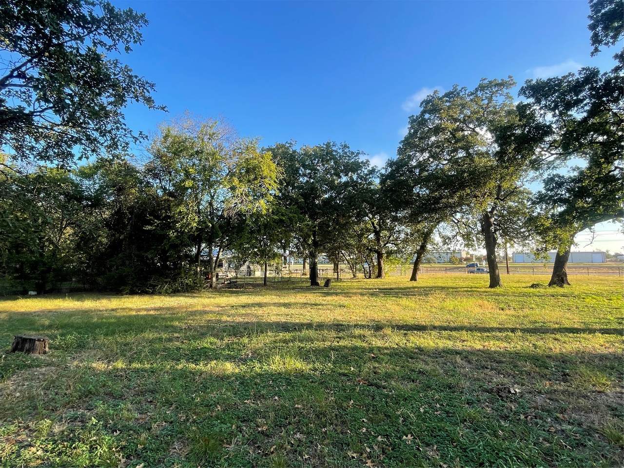 2273 Earl Rudder Freeway - Photo 1