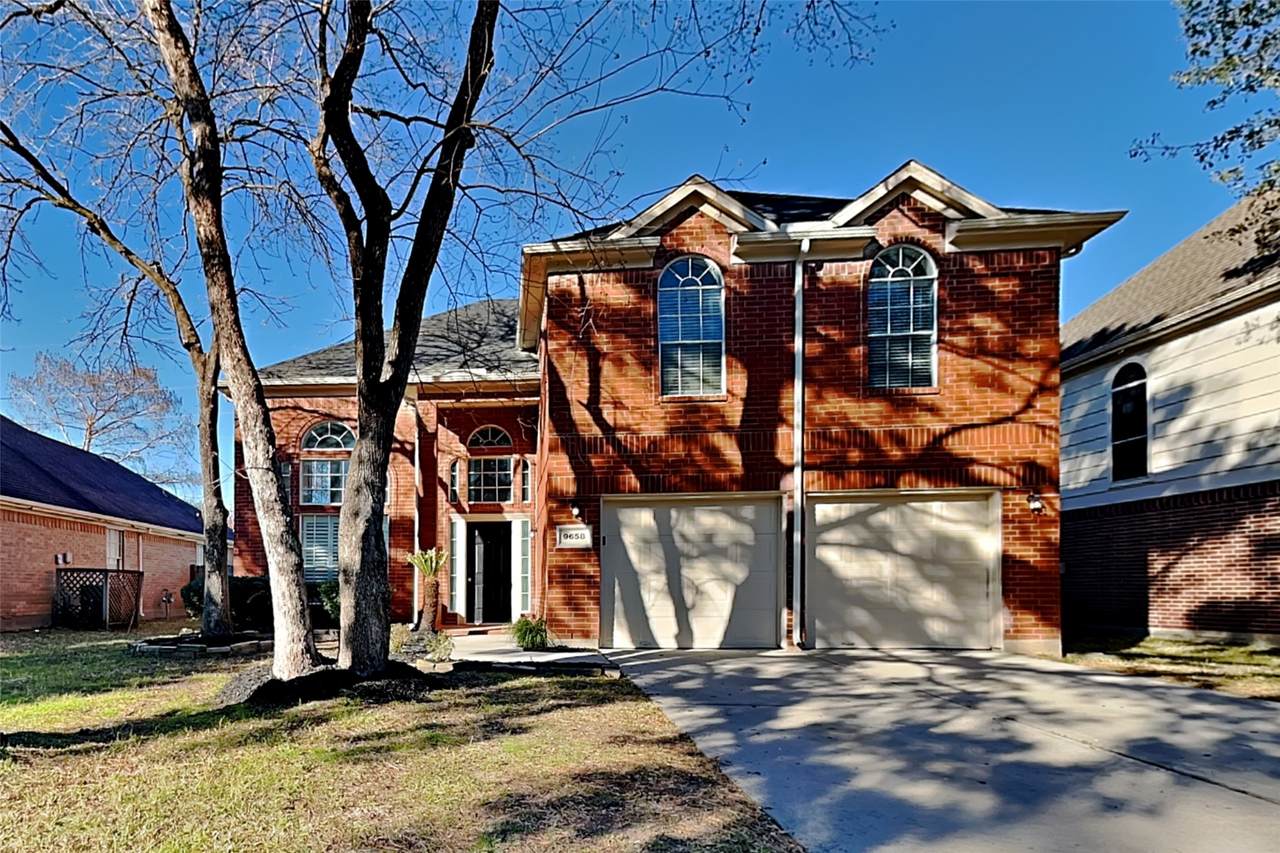 9658 Therrell Drive - Photo 1