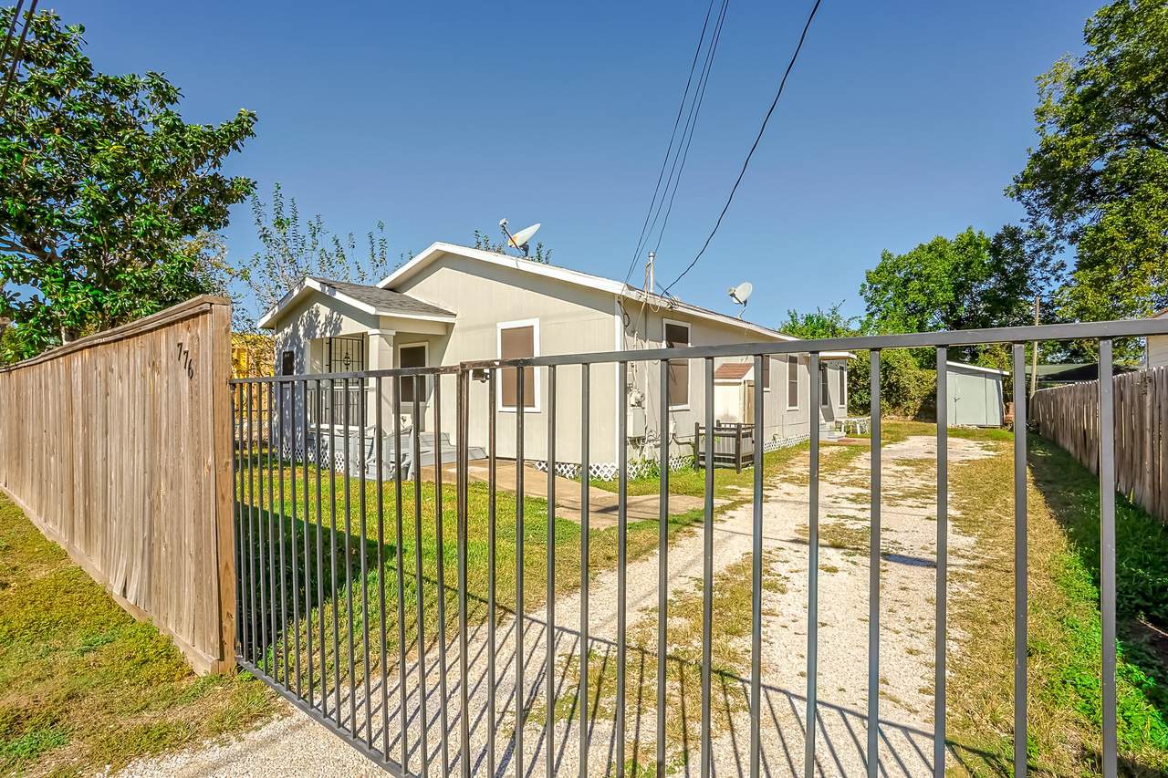 776 Fair Street - Photo 1