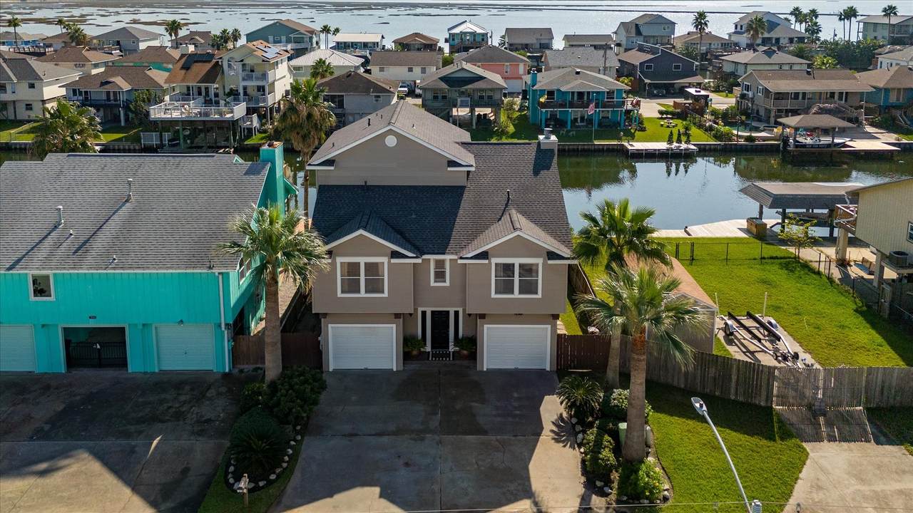 1095 Redfish Street - Photo 1