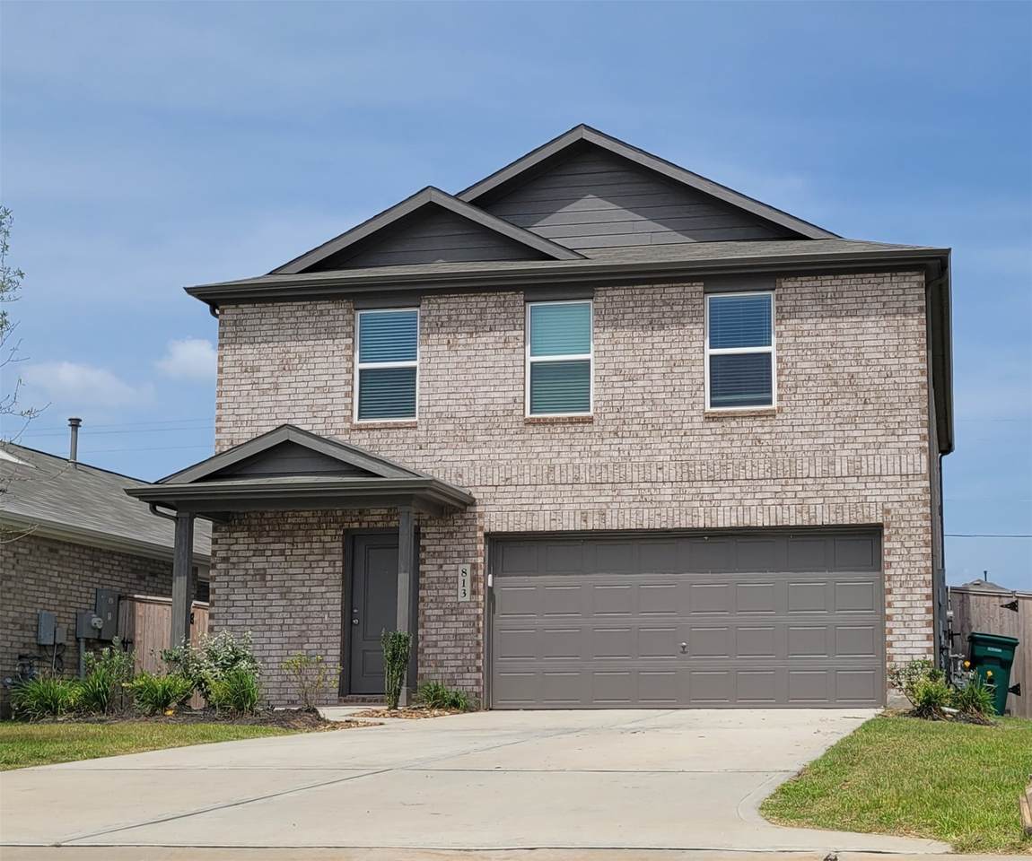 813 Village Brook Drive - Photo 1