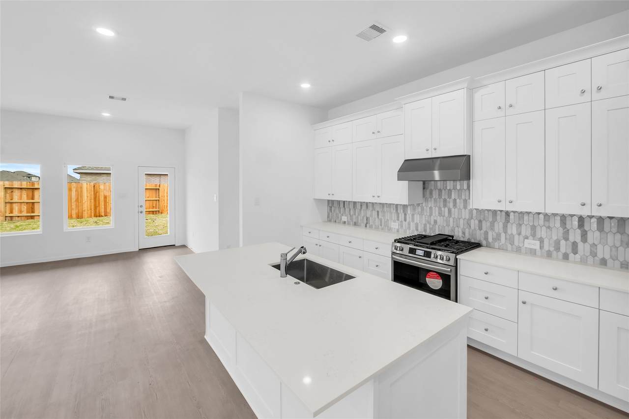 18303 Orchid Manor Street - Photo 1