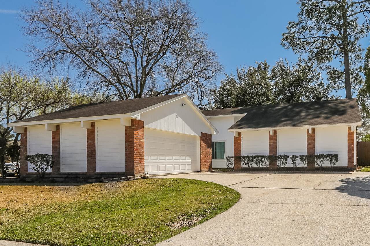 4703 Owens Creek Lane - Photo 1