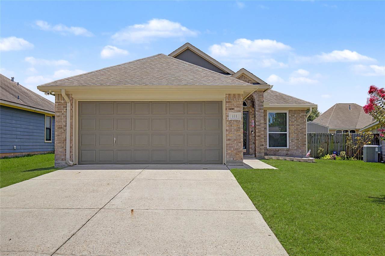 111 Enfield Court - Photo 1