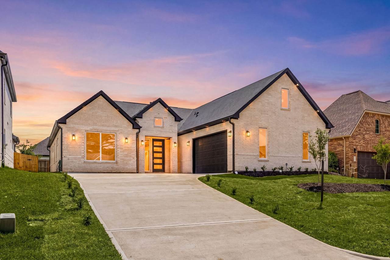 98 Camden Hills Drive - Photo 1