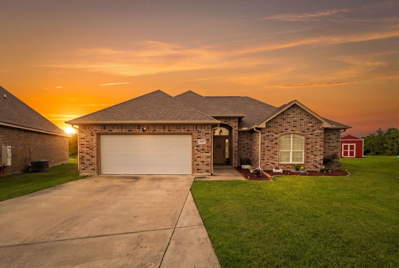 4400 Sweetgum Road - Photo 1